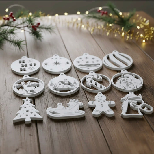 Pack Navidad Mágica | 12 Adornos Blancos Minimalistas para Árbol